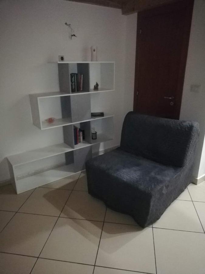 Aurora Apartment Nel Cuore Di Napoli Extérieur photo